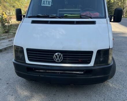 Белый Фольксваген ЛТ, объемом двигателя 2.5 л и пробегом 150 тыс. км за 8500 $, фото 2 на Automoto.ua