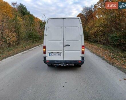 Белый Фольксваген ЛТ, объемом двигателя 2.46 л и пробегом 336 тыс. км за 4700 $, фото 6 на Automoto.ua
