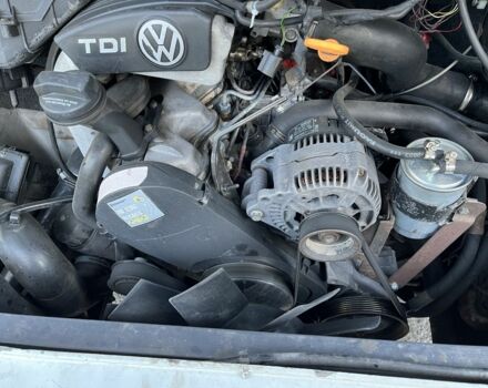 Белый Фольксваген ЛТ, объемом двигателя 2.5 л и пробегом 150 тыс. км за 8500 $, фото 4 на Automoto.ua