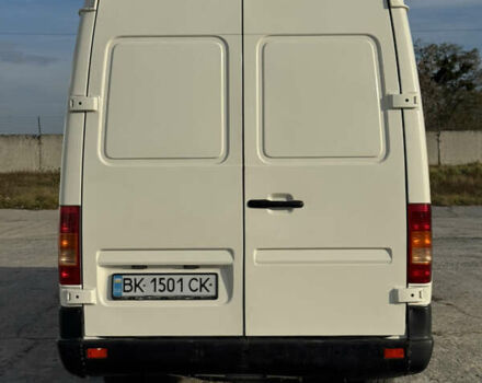 Белый Фольксваген ЛТ, объемом двигателя 2.46 л и пробегом 953 тыс. км за 10700 $, фото 2 на Automoto.ua