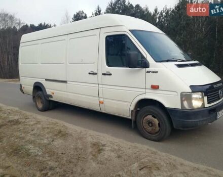 Белый Фольксваген ЛТ, объемом двигателя 2.8 л и пробегом 150 тыс. км за 10999 $, фото 1 на Automoto.ua