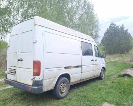 Белый Фольксваген ЛТ, объемом двигателя 2.46 л и пробегом 447 тыс. км за 6500 $, фото 2 на Automoto.ua