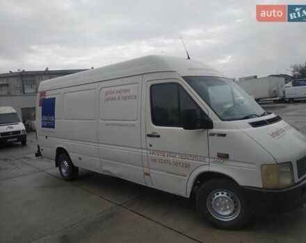 Белый Фольксваген ЛТ, объемом двигателя 2.46 л и пробегом 483 тыс. км за 6000 $, фото 2 на Automoto.ua