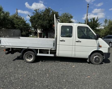 Белый Фольксваген ЛТ, объемом двигателя 2.5 л и пробегом 260 тыс. км за 15500 $, фото 4 на Automoto.ua