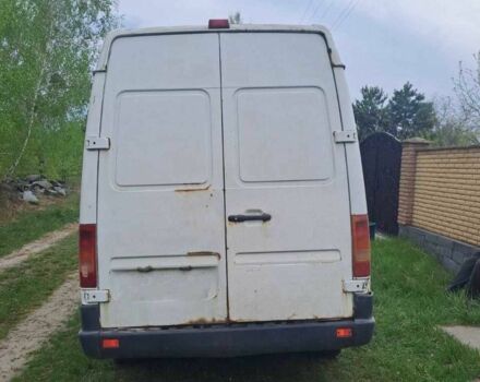 Белый Фольксваген ЛТ, объемом двигателя 2.46 л и пробегом 447 тыс. км за 6500 $, фото 3 на Automoto.ua