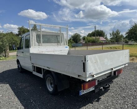 Белый Фольксваген ЛТ, объемом двигателя 2.5 л и пробегом 260 тыс. км за 15500 $, фото 2 на Automoto.ua