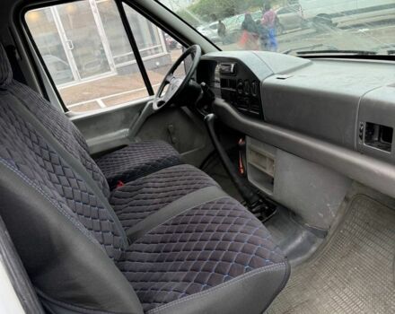 Белый Фольксваген ЛТ, объемом двигателя 2.5 л и пробегом 350 тыс. км за 5999 $, фото 16 на Automoto.ua