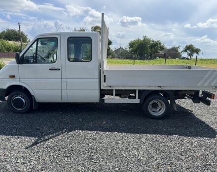 Белый Фольксваген ЛТ, объемом двигателя 2.5 л и пробегом 260 тыс. км за 15500 $, фото 1 на Automoto.ua