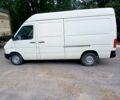 Белый Фольксваген ЛТ, объемом двигателя 2.5 л и пробегом 300 тыс. км за 8500 $, фото 2 на Automoto.ua