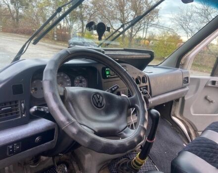 Білий Фольксваген ЛТ, об'ємом двигуна 2.5 л та пробігом 500 тис. км за 5999 $, фото 6 на Automoto.ua