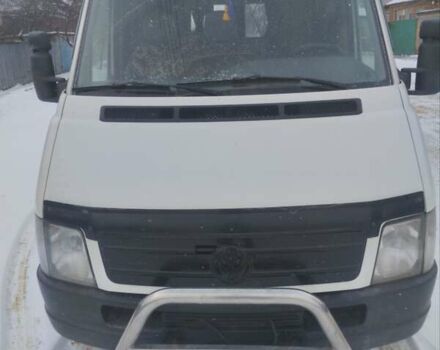Білий Фольксваген ЛТ, об'ємом двигуна 2.8 л та пробігом 400 тис. км за 8000 $, фото 1 на Automoto.ua