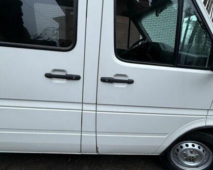 Білий Фольксваген ЛТ, об'ємом двигуна 2.8 л та пробігом 400 тис. км за 9000 $, фото 3 на Automoto.ua