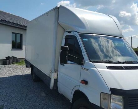 Белый Фольксваген ЛТ, объемом двигателя 2.5 л и пробегом 245 тыс. км за 9999 $, фото 20 на Automoto.ua