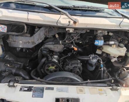 Белый Фольксваген ЛТ, объемом двигателя 2.5 л и пробегом 245 тыс. км за 9999 $, фото 6 на Automoto.ua