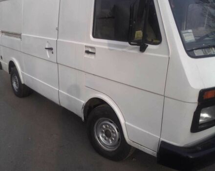 Белый Фольксваген ЛТ, объемом двигателя 2.4 л и пробегом 280 тыс. км за 2200 $, фото 5 на Automoto.ua