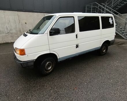 Белый Фольксваген ЛТ, объемом двигателя 2.4 л и пробегом 440 тыс. км за 2900 $, фото 1 на Automoto.ua