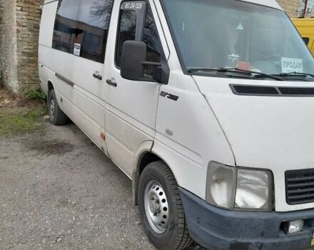 Белый Фольксваген ЛТ, объемом двигателя 2.46 л и пробегом 650 тыс. км за 7300 $, фото 2 на Automoto.ua