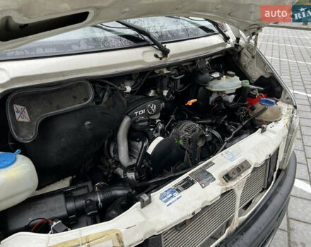 Белый Фольксваген ЛТ, объемом двигателя 2.5 л и пробегом 656 тыс. км за 9950 $, фото 6 на Automoto.ua