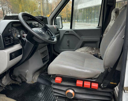 Белый Фольксваген ЛТ, объемом двигателя 2.5 л и пробегом 655 тыс. км за 9999 $, фото 8 на Automoto.ua