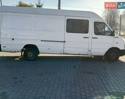 Белый Фольксваген ЛТ, объемом двигателя 2.46 л и пробегом 562 тыс. км за 7700 $, фото 21 на Automoto.ua