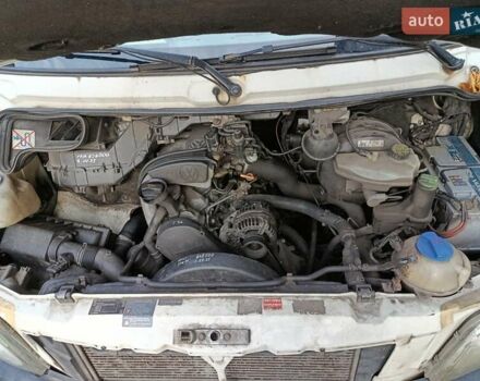 Белый Фольксваген ЛТ, объемом двигателя 2.46 л и пробегом 650 тыс. км за 8400 $, фото 7 на Automoto.ua