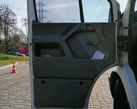 Белый Фольксваген ЛТ, объемом двигателя 2.46 л и пробегом 562 тыс. км за 7700 $, фото 67 на Automoto.ua