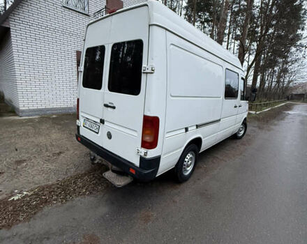 Белый Фольксваген ЛТ, объемом двигателя 2.8 л и пробегом 400 тыс. км за 9000 $, фото 13 на Automoto.ua