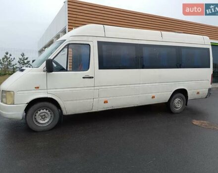 Білий Фольксваген ЛТ, об'ємом двигуна 2.5 л та пробігом 2 тис. км за 6500 $, фото 1 на Automoto.ua