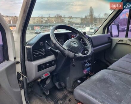 Белый Фольксваген ЛТ, объемом двигателя 2.46 л и пробегом 800 тыс. км за 8500 $, фото 4 на Automoto.ua