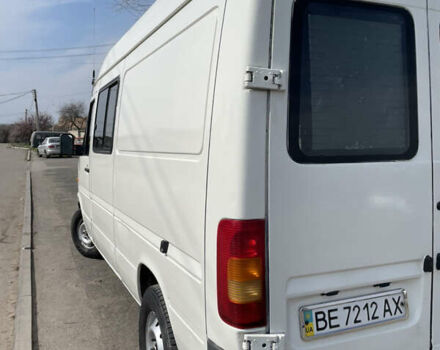 Белый Фольксваген ЛТ, объемом двигателя 2.34 л и пробегом 300 тыс. км за 5500 $, фото 3 на Automoto.ua