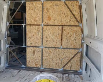 Белый Фольксваген ЛТ, объемом двигателя 2.46 л и пробегом 467 тыс. км за 10000 $, фото 19 на Automoto.ua