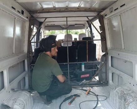 Белый Фольксваген ЛТ, объемом двигателя 2.46 л и пробегом 467 тыс. км за 10000 $, фото 18 на Automoto.ua