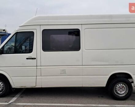 Белый Фольксваген ЛТ, объемом двигателя 2.46 л и пробегом 297 тыс. км за 9000 $, фото 1 на Automoto.ua