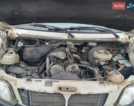 Белый Фольксваген ЛТ, объемом двигателя 2.46 л и пробегом 297 тыс. км за 9000 $, фото 15 на Automoto.ua