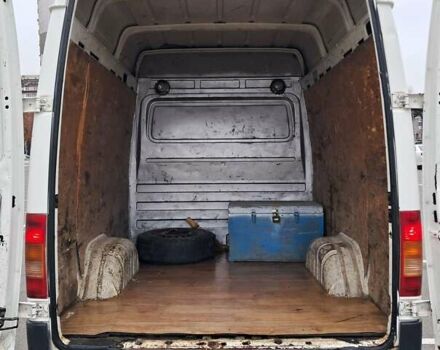 Белый Фольксваген ЛТ, объемом двигателя 2.46 л и пробегом 297 тыс. км за 9000 $, фото 17 на Automoto.ua