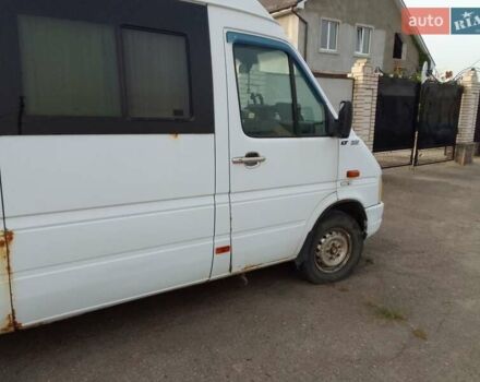 Белый Фольксваген ЛТ, объемом двигателя 2.5 л и пробегом 500 тыс. км за 6500 $, фото 14 на Automoto.ua