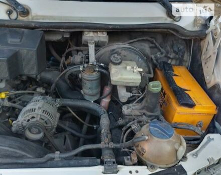 Белый Фольксваген ЛТ, объемом двигателя 2.5 л и пробегом 716 тыс. км за 6500 $, фото 6 на Automoto.ua