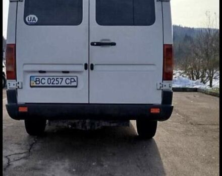 Белый Фольксваген ЛТ, объемом двигателя 2.8 л и пробегом 251 тыс. км за 8200 $, фото 3 на Automoto.ua