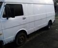 Белый Фольксваген ЛТ, объемом двигателя 2.4 л и пробегом 180 тыс. км за 3800 $, фото 3 на Automoto.ua