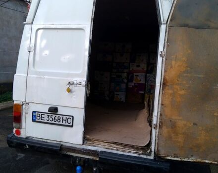 Белый Фольксваген ЛТ, объемом двигателя 2.4 л и пробегом 180 тыс. км за 3800 $, фото 10 на Automoto.ua