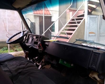 Белый Фольксваген ЛТ, объемом двигателя 2.4 л и пробегом 180 тыс. км за 3800 $, фото 6 на Automoto.ua