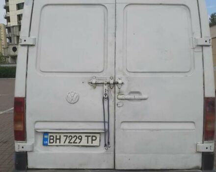 Білий Фольксваген ЛТ, об'ємом двигуна 2.5 л та пробігом 999 тис. км за 4500 $, фото 2 на Automoto.ua