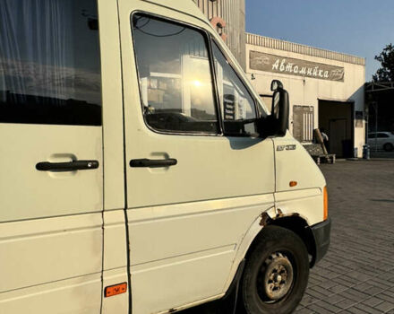 Белый Фольксваген ЛТ, объемом двигателя 2.46 л и пробегом 494 тыс. км за 6300 $, фото 9 на Automoto.ua