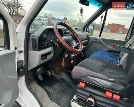 Білий Фольксваген ЛТ, об'ємом двигуна 2.5 л та пробігом 333 тис. км за 9450 $, фото 8 на Automoto.ua