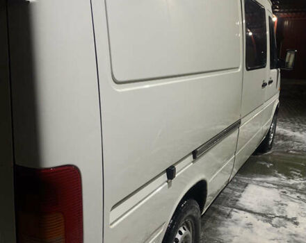 Белый Фольксваген ЛТ, объемом двигателя 2.5 л и пробегом 680 тыс. км за 6500 $, фото 2 на Automoto.ua