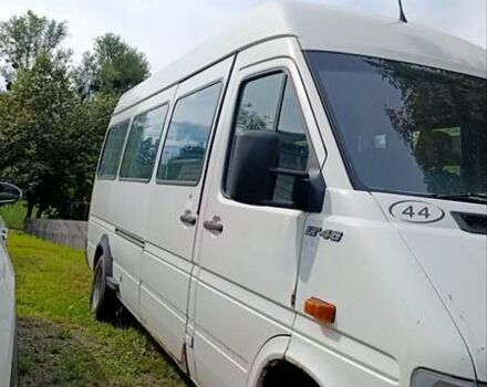 Белый Фольксваген ЛТ, объемом двигателя 2.8 л и пробегом 117 тыс. км за 6000 $, фото 1 на Automoto.ua
