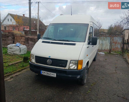 Белый Фольксваген ЛТ, объемом двигателя 2.46 л и пробегом 470 тыс. км за 8499 $, фото 1 на Automoto.ua