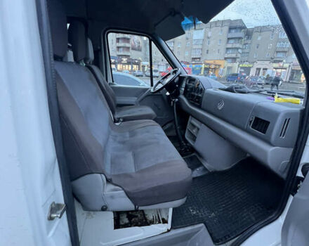 Белый Фольксваген ЛТ, объемом двигателя 2.46 л и пробегом 600 тыс. км за 9500 $, фото 7 на Automoto.ua