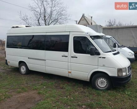 Белый Фольксваген ЛТ, объемом двигателя 2.46 л и пробегом 1000 тыс. км за 8500 $, фото 2 на Automoto.ua