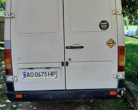 Белый Фольксваген ЛТ, объемом двигателя 2.5 л и пробегом 185 тыс. км за 6900 $, фото 2 на Automoto.ua